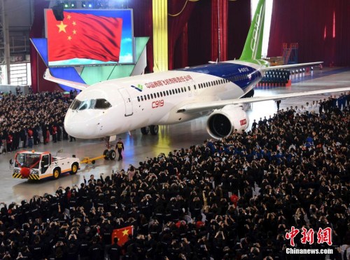 资料图：中国自主研制的C919大型客机。中新社记者 孙自法 摄